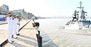 শুভেচ্ছা সফরে চট্টগ্রামে পৌঁছালো রাশিয়ান নৌবাহিনীর দুটি জাহাজ